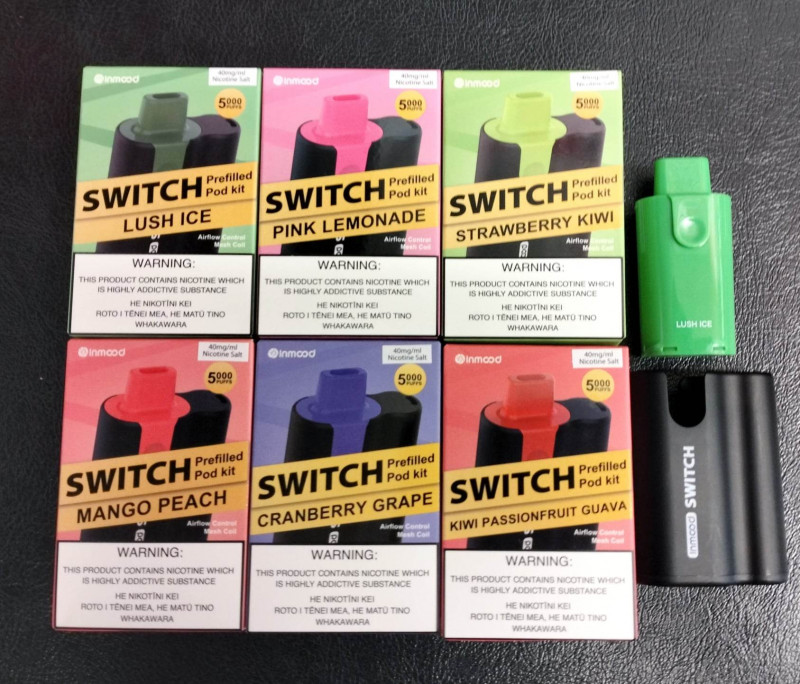 Lemon Ice and Berry Bomb Switch Bar Disposable Switch Bar